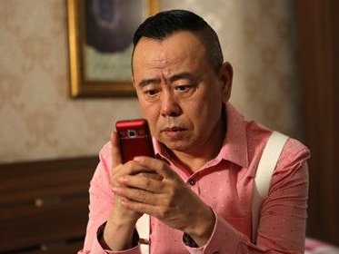 潘长江首次回应虚假宣传卖酒,追究营销号法律责任,对此你有何看法?