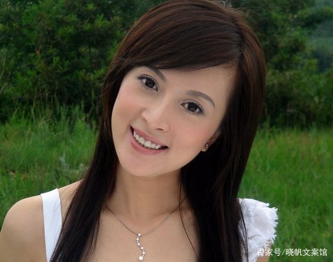 设计陷害吴启华，挤走袁立，博纳老板娘的上位手段让你想象不到，她是谁？