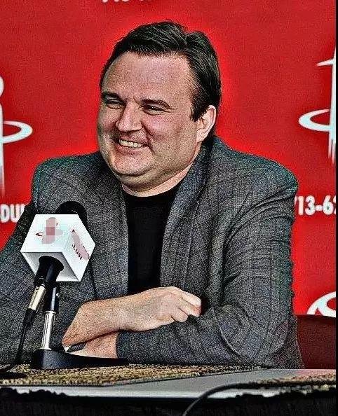 莫雷 被 火 箭 队 解雇了吗？