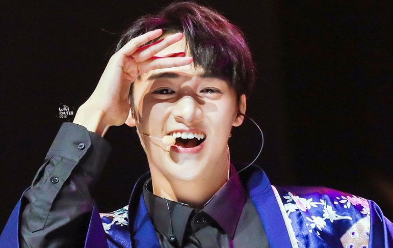 《追光吧哥哥》艺人禁忌：伍嘉成禁提肖战，李汶翰为何要求最多？