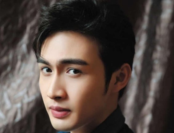 张彬彬大半夜加餐被工作人员抓包,吃宵夜是否会影响健康?