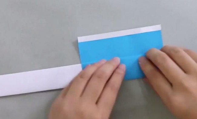 如何用a4纸折魔刀千刃？