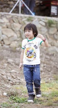 Kimi身高离林志颖只差一个手机,你对kimi还有哪些回忆?