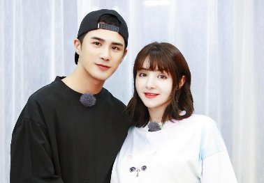 姜潮宣布老婆麦迪娜怀二胎，为什么要选在520宣布？