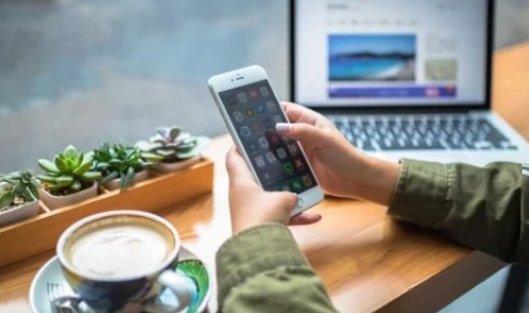 目前，App开屏弹窗关不掉问题得到解决了吗？