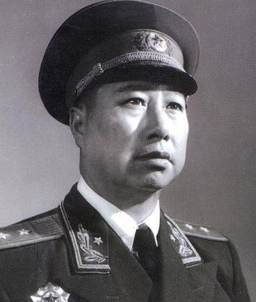 开国中将成钧夫人