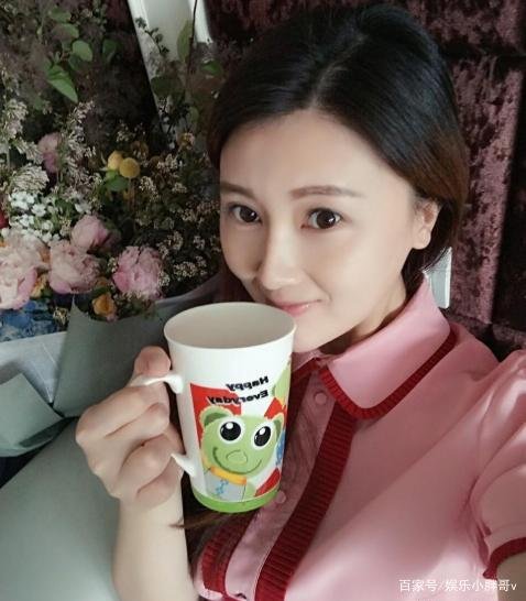 中国网剧教母,从身家百亿到负债累累,昔日阔太甘薇如今怎样了?