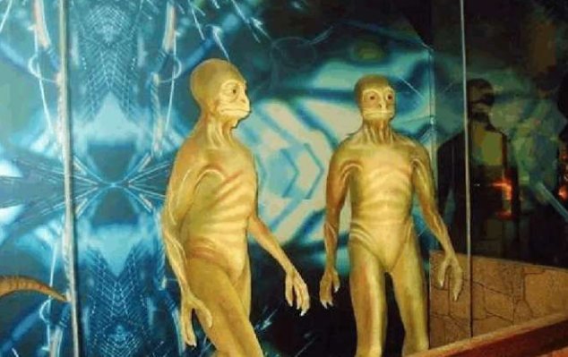 如果生活在同一个时代，人类可以驯化恐龙吗？