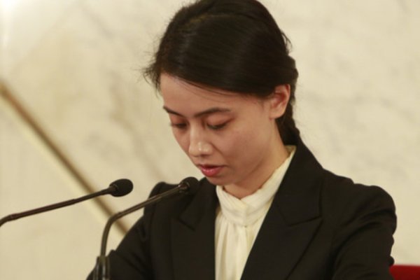 外交翻译官四大女神是谁?