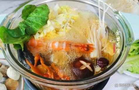 乌鸡肉炖汤怎样做，老少皆宜，一个个都赞不绝口呢？