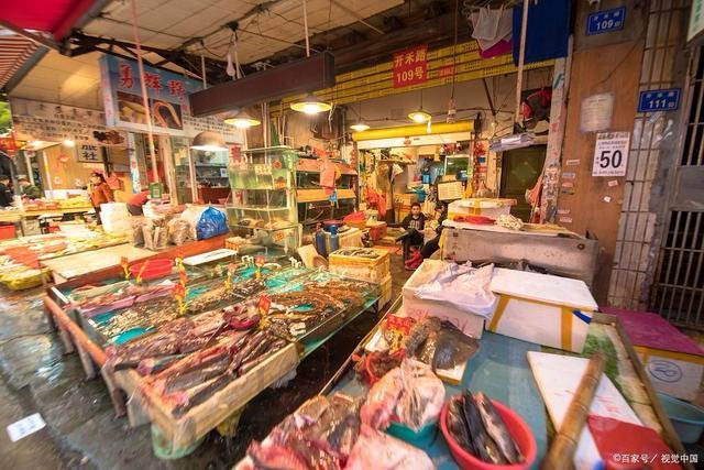 厦门八市在哪里?有什么好玩好看的地方么?可以简单说下么?