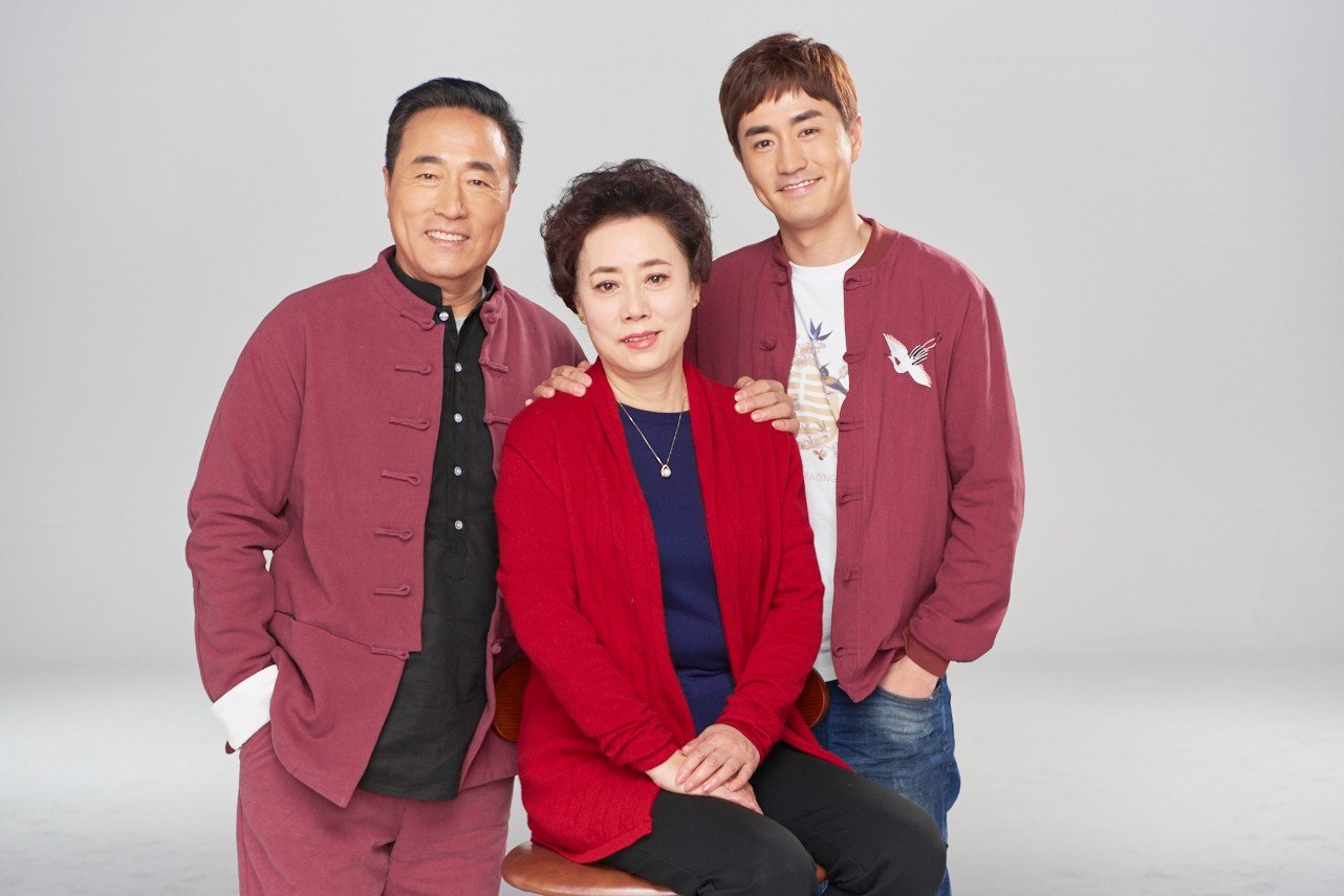 杨立新原配老婆是谁