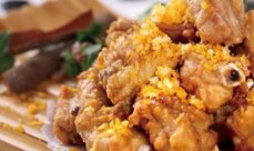 秘制蒜香排骨怎么做?