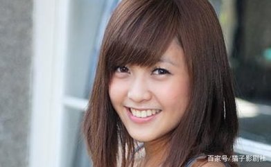 女星自曝血汗钱被私吞，对方拿她的钱挥霍，经纪人为何这么牛？