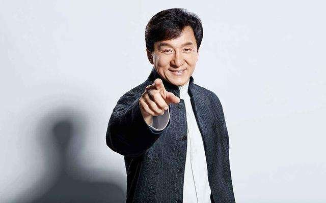 成龙7000万豪宅因为什么被拍卖的?