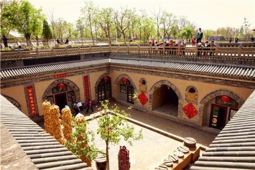 北方地坑院，也叫地下四合院，是什么样的居住形式？