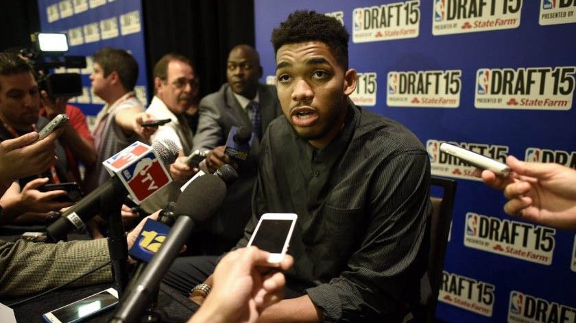 唐斯的母亲因为新冠去世，这对唐斯的影响有多大？