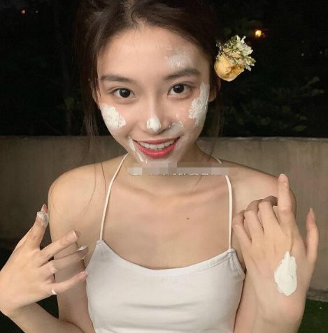 半藏森林发长文称找回自己,她到底发生了什么事?