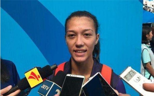 孙杨要求重升国旗，中国运动员有哪些举动值得我们点赞？