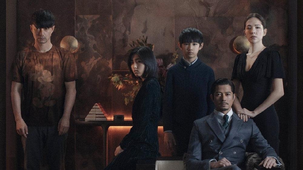 《秘密访客》票房过亿,该部影片值得一看吗?