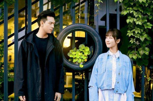 亲爱的热爱的歌曲版权在哪