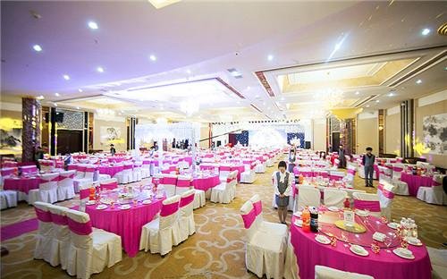 浙江一酒店大型婚宴未报备被通报批评，给防疫工作带来了哪些影响？