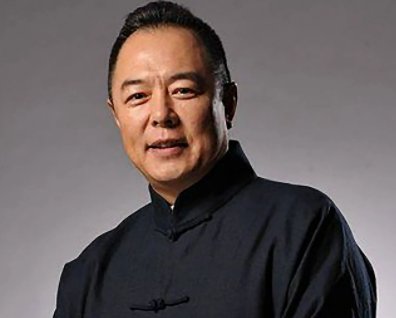 张铁林自曝与林心如演情侣,画面超辣眼,吻戏不忍直视,你看过吗?