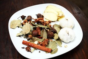 十三香小龙虾的配方都有什么香料