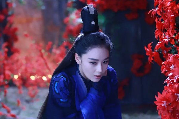 李莫愁背叛师门,为何小龙女还叫她师姐?