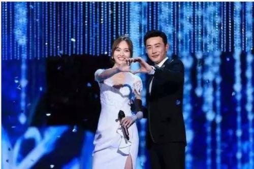 如何看待罗晋唐嫣合体般的恋情?