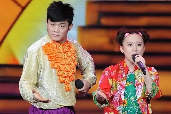 赵本山徒弟丫蛋自曝三胎流产，丫蛋二婚后生活幸福吗？