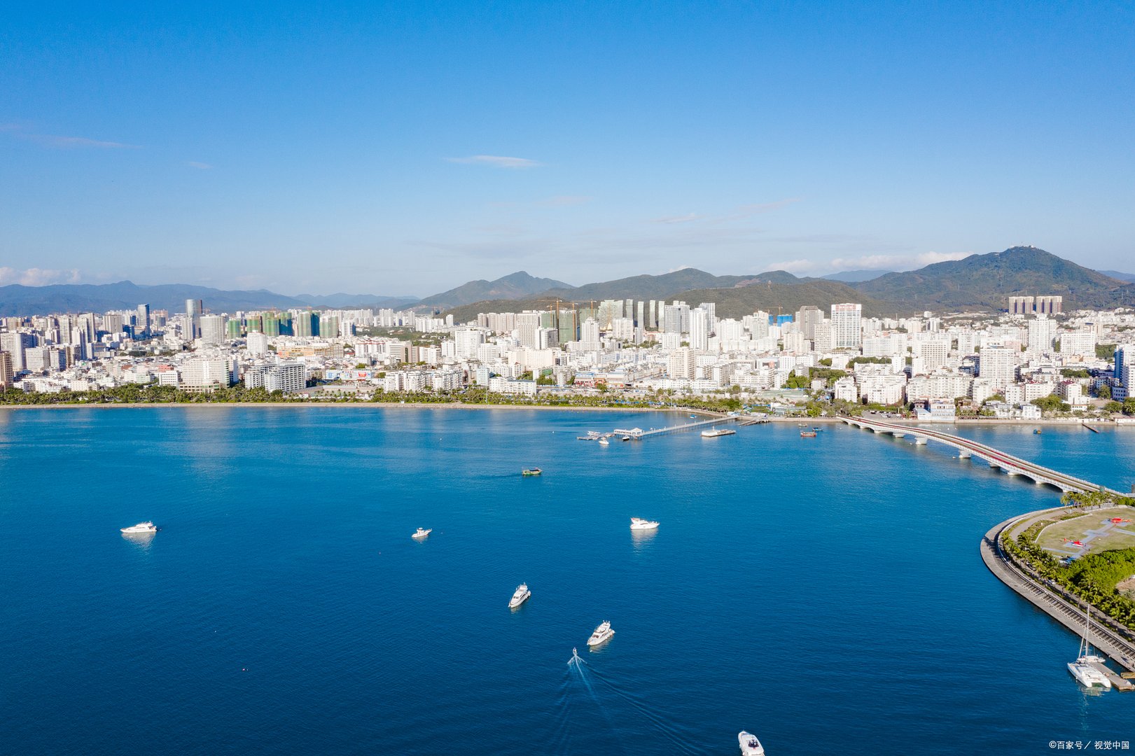 警方通报三亚一酒店突发伤人事件,该起事件造成了多大的伤亡情况?