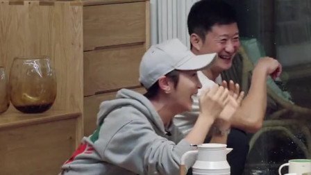 与柳岩争“一姐”，卖房支持吴京，谢楠凭什么能旺夫？