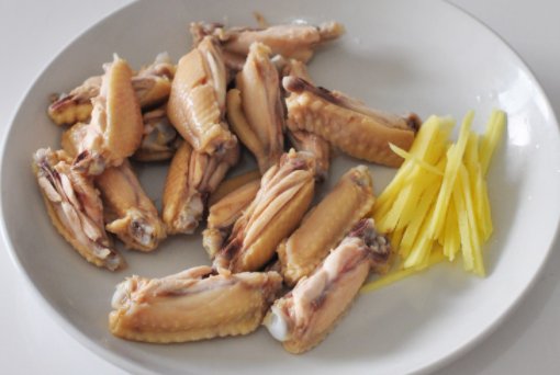 可乐鸡翅的家常制作方法及步骤是什么？