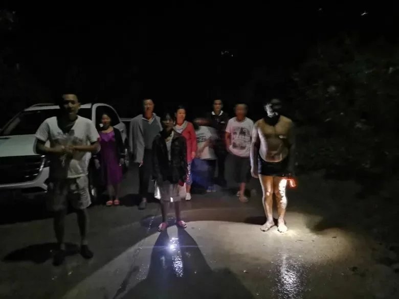 女子发现客厅1厘米残裂缝救下21户村民,你能预警到吗?