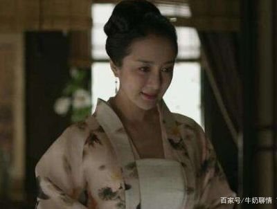 为什么古代老爷洞房花烛夜,通房丫头穿睡衣候在一边?