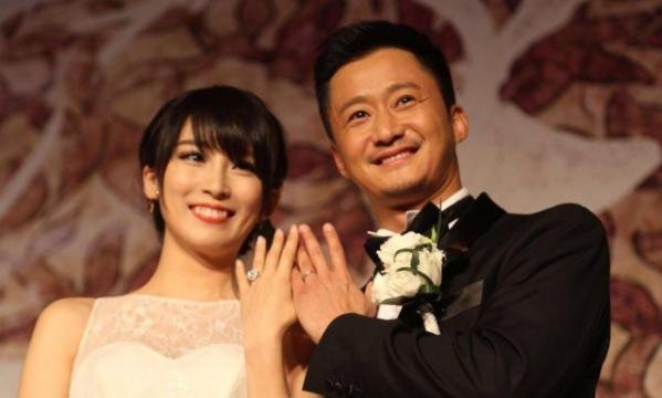 与柳岩争“一姐”,卖房支持吴京,谢楠凭什么能旺夫?