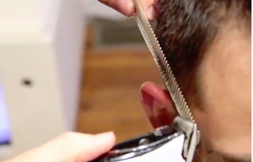 求剪男头发的步骤方法？