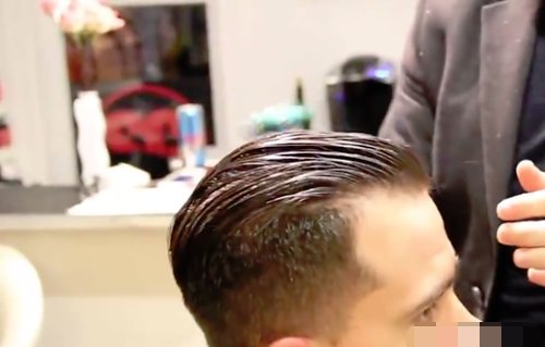 求剪男头发的步骤方法？
