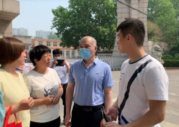 辱母刺杀案于欢接父亲出狱,这起事件对于欢的心理造成了什么影响?