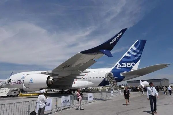 东航失事飞机的一部黑匣子找到,为什么没有找到其它几个的痕迹?