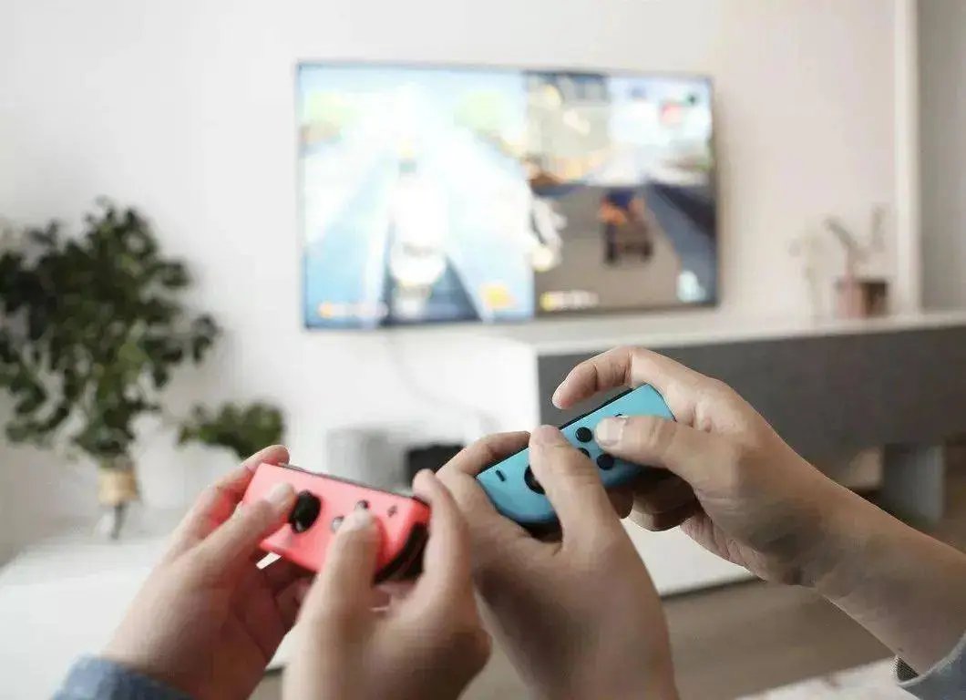 20岁的大学生玩剧本杀致重度成瘾!如何引导青少年正确对待游戏和现实?