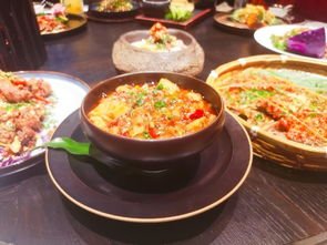 云南菜系里,有哪些特色菜?