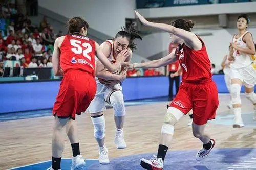 许利民宣布不再担任国家女篮主教练，背后的原因是什么？