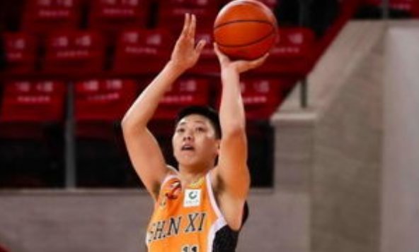 巩晓彬为什么弃用李敬宇?