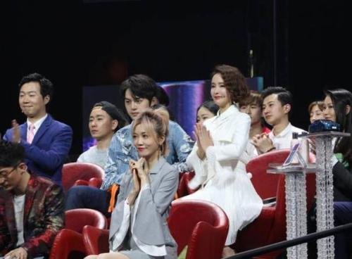 《我想和你唱》第二季主持人和嘉宾分别是谁?