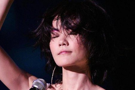 王菲花百万备孕,为谢霆锋生女,张柏芝回应让王菲处境尴尬!说的什么?