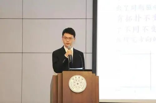 清华大学特等奖学金答辩，犹如神仙打架，学霸们在赛场上的表现如何？