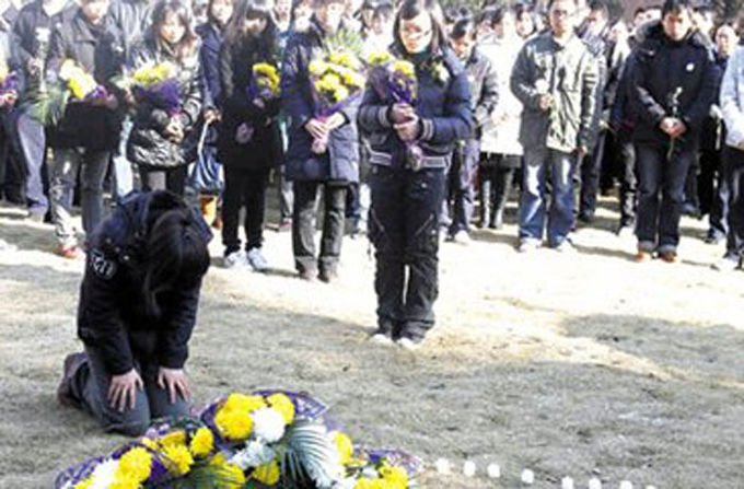 怎样看待复旦18驴事件?