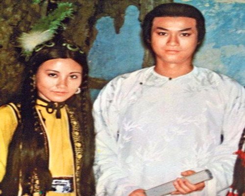 如何评价书剑恩仇录？